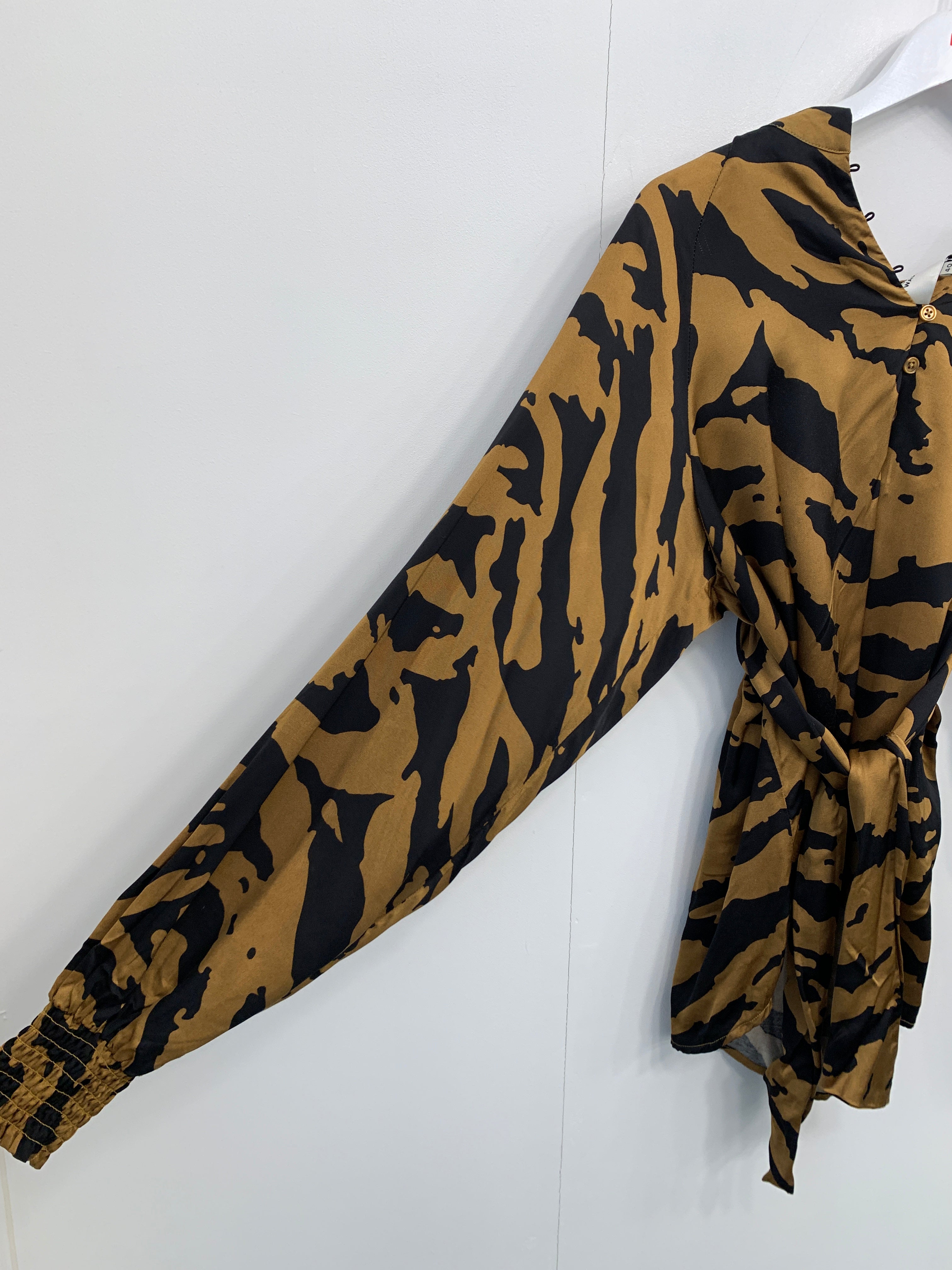 My Essential Wardrobe Bluse